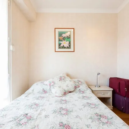 Bnb Renting Seafront In Cap D'Antibes